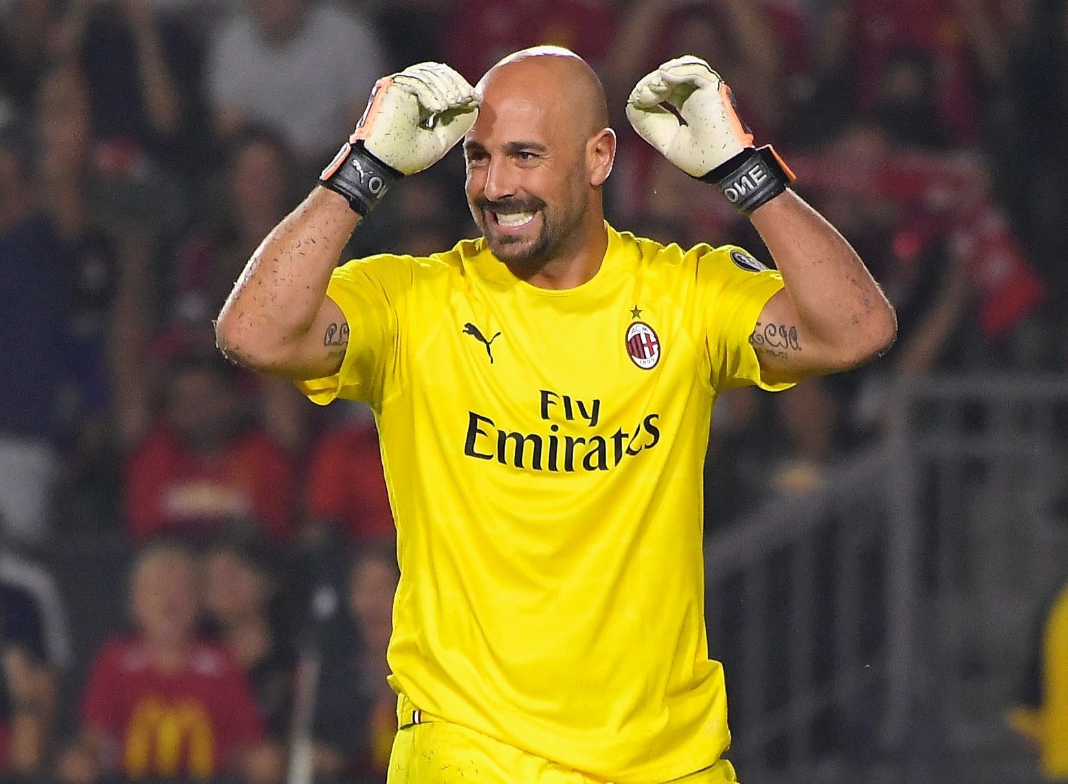 Aston Villa on verge of signing Pepe Reina after finalising transfer agreement as his agent thrashes out AC Milan exit – The Sun | The Sun