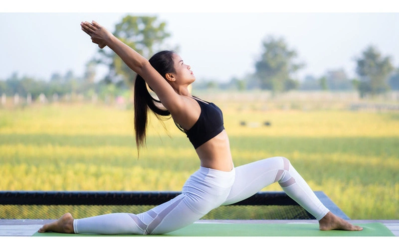 Bạn nên dừng việc đến phòng tập thể dục hoàn toàn và tập yoga cho đến khi chấn thương khi tập gym của bạn hoàn toàn lành hẳn.